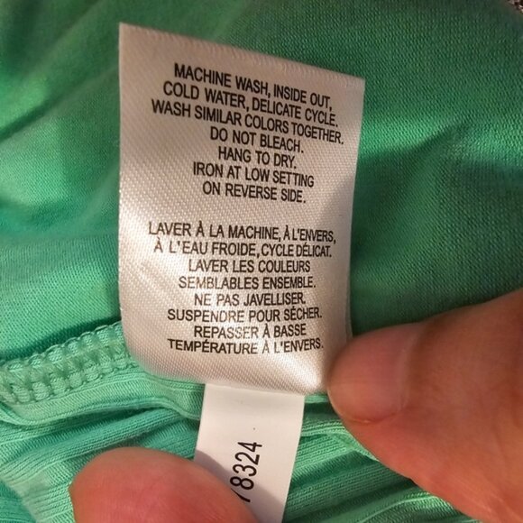 Green Penningtons ActiveZone Women's Wide Ribbed Shorts - Picture 9 of 9